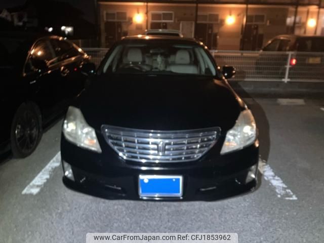 toyota crown 2010 CFJ1853962 image 1