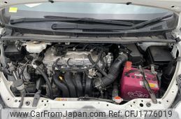 toyota noah 2017 CFJ1776019