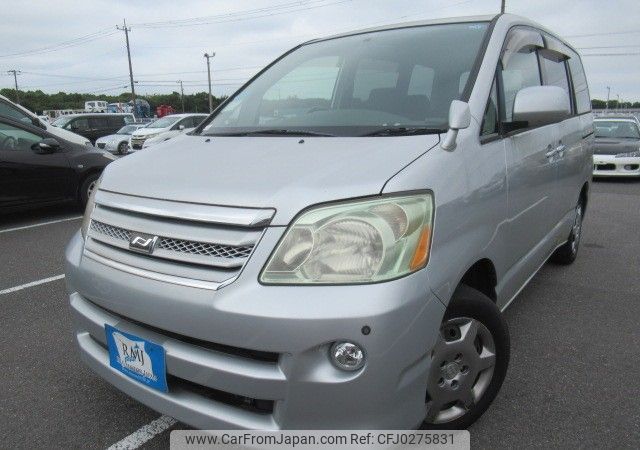 toyota noah 2005 REALMOTOR_Y2024100008A-12 image 1