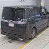 toyota voxy 2017 -TOYOTA--Voxy DBA-ZRR80W--ZRR80-0381643---TOYOTA--Voxy DBA-ZRR80W--ZRR80-0381643- image 2