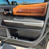 toyota tundra 2018 GOO_NET_EXCHANGE_1300196A30240912W001 image 16