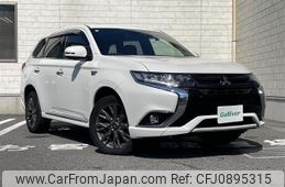 mitsubishi outlander-phev 2017 -MITSUBISHI--Outlander PHEV DLA-GG2W--GG2W-0402701---MITSUBISHI--Outlander PHEV DLA-GG2W--GG2W-0402701-