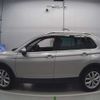 volkswagen tiguan 2017 -VOLKSWAGEN--VW Tiguan 5NCZE-WVGZZZ5NZJW816447---VOLKSWAGEN--VW Tiguan 5NCZE-WVGZZZ5NZJW816447- image 5