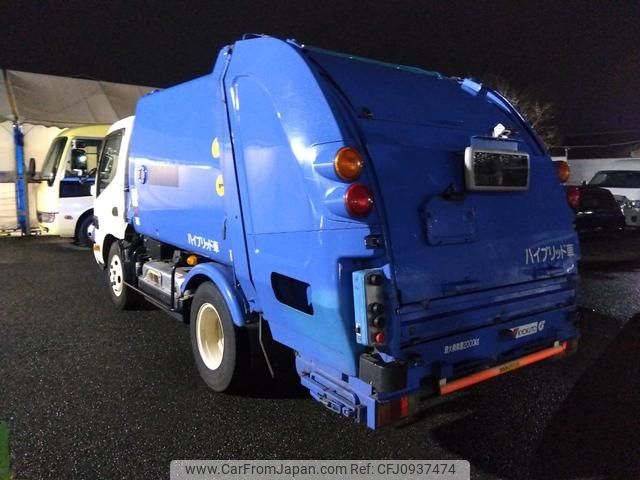 hino dutro 2015 GOO_NET_EXCHANGE_0560787A30250316W004 image 2