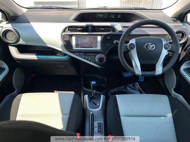 toyota aqua 2013 quick_quick_NHP10_NHP10-6146362 image 2
