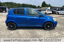 toyota vitz 2002 CFJ1512263