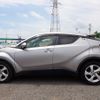 toyota c-hr 2017 N2024060410F-10 image 6