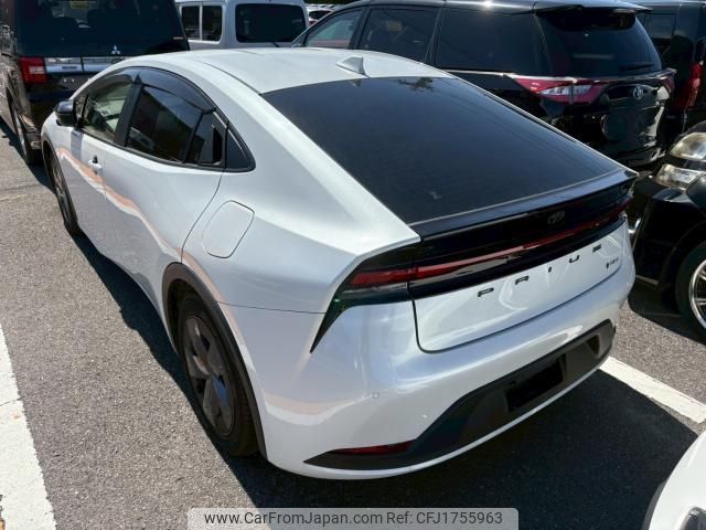 toyota prius 2024 CFJ1755963 image 2