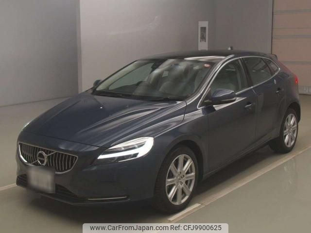 volvo v40 2020 quick_quick_DBA-MB4154T_YV1MV2920K2610187 image 1