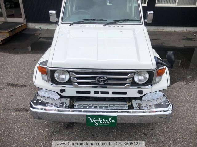 ディーゼル 2002 Toyota Land Cruiser KG-HZJ76K 2WD - Car Price $21,848