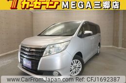 toyota noah 2014 CFJ1692387