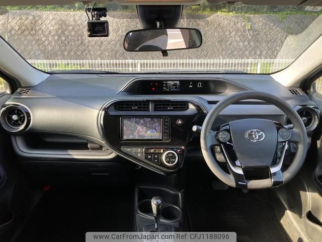 toyota aqua 2018 quick_quick_DAA-NHP10_NHP10-2600855 image 2