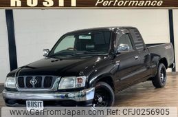 toyota hilux-sports-pick-up 2003 GOO_NET_EXCHANGE_0208398A30240927W001