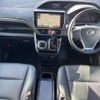 toyota esquire 2018 CFJ1788462 image 2