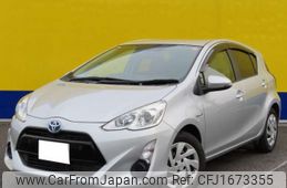 toyota aqua 2015 CFJ1673355