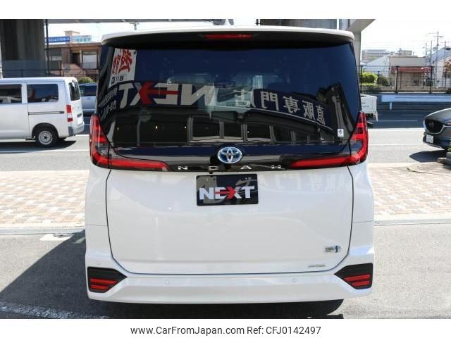 toyota noah 2023 quick_quick_6AA-ZWR90W_ZWR90-0152466 image 2