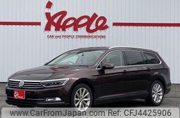 volkswagen passat-variant 2015 -VOLKSWAGEN--VW Passat Variant DBA-3CCZE--WVWZZZ3CZFE502618---VOLKSWAGEN--VW Passat Variant DBA-3CCZE--WVWZZZ3CZFE502618-