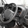 nissan clipper-truck 2017 CFJ1567590 image 13
