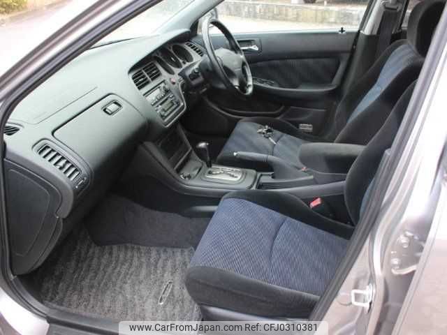 honda accord-wagon 2002 TE4063 image 2