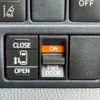 toyota voxy 2017 CFJ1577974 image 8