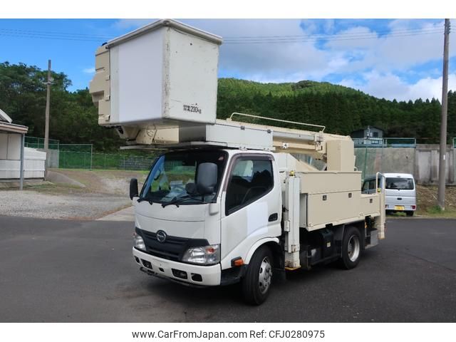 hino dutro 2015 GOO_NET_EXCHANGE_1100588A30240920W001 image 1