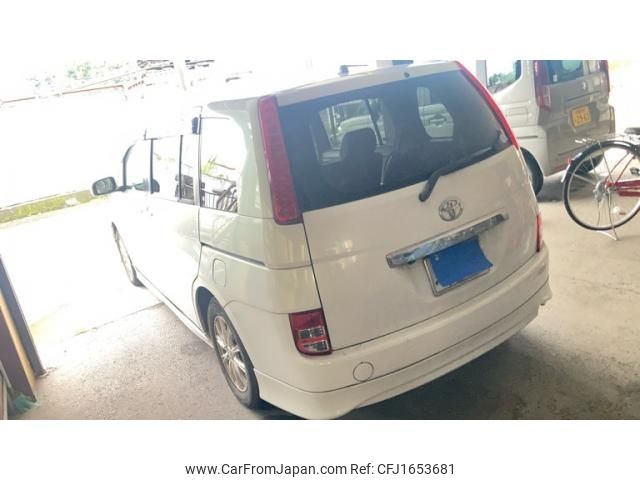 toyota isis 2006 CFJ1653681 image 2