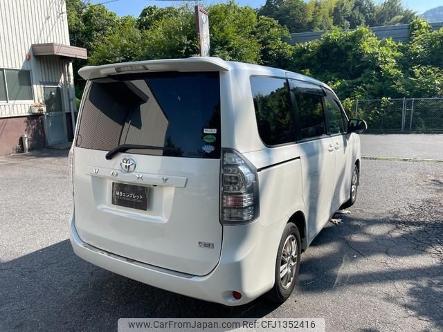 toyota voxy 2012 -TOYOTA--Voxy ZRR70G--0538503---TOYOTA--Voxy ZRR70G--0538503- image 2