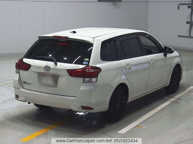 toyota corolla-fielder 2018 -TOYOTA--Corolla Fielder NRE161G-0052694---TOYOTA--Corolla Fielder NRE161G-0052694- image 2