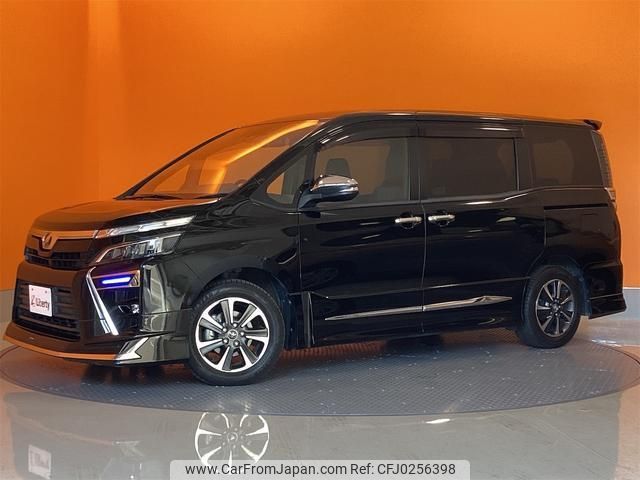 toyota voxy 2018 quick_quick_ZRR80W_ZRR80-0477962 image 2