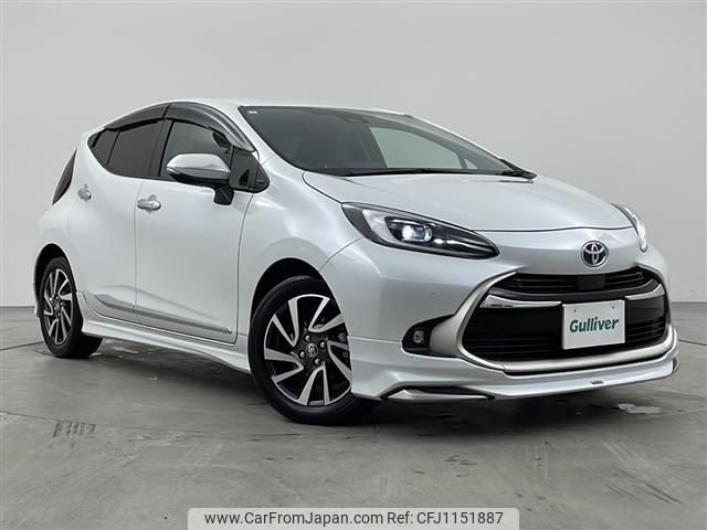 toyota aqua 2023 -TOYOTA--AQUA 6AA-MXPK11--MXPK11-2141336---TOYOTA--AQUA 6AA-MXPK11--MXPK11-2141336- image 1