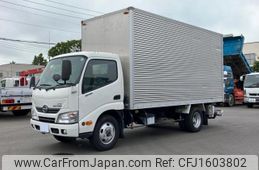 hino dutro 2022 CFJ1603802