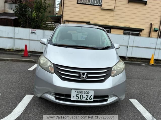 honda freed 2009 CFJ7205331 image 2