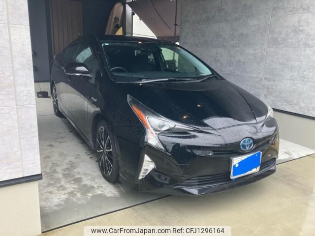 toyota prius 2017 -TOYOTA--Prius DAA-ZVW50--ZVW50-8067826---TOYOTA--Prius DAA-ZVW50--ZVW50-8067826- image 1