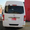 nissan nv350-caravan-wagon 2018 GOO_JP_700020117030231123002 image 43