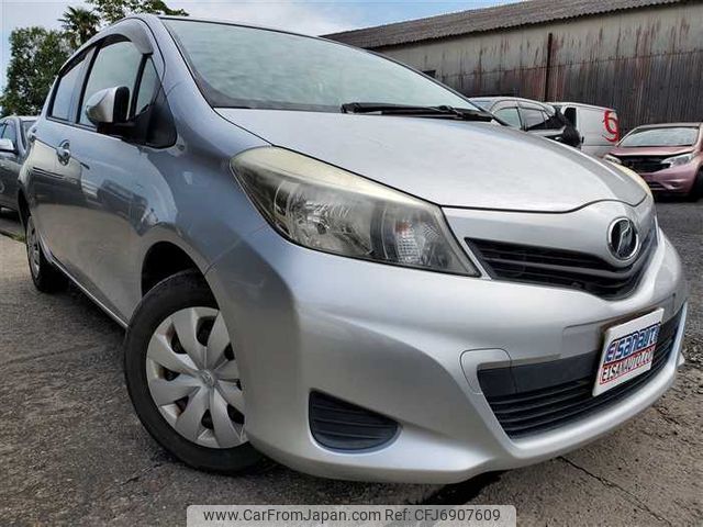 toyota vitz 2012 221000 image 1