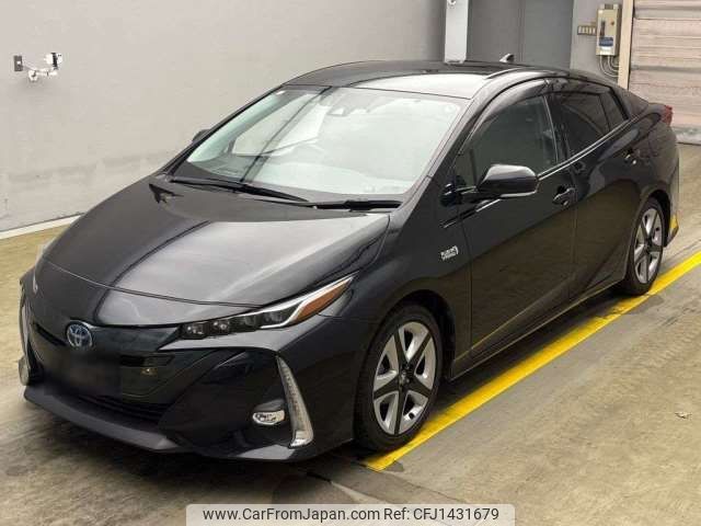 toyota prius-phv 2018 -TOYOTA--Prius PHV DLA-ZVW52--ZVW52-3009838---TOYOTA--Prius PHV DLA-ZVW52--ZVW52-3009838- image 1