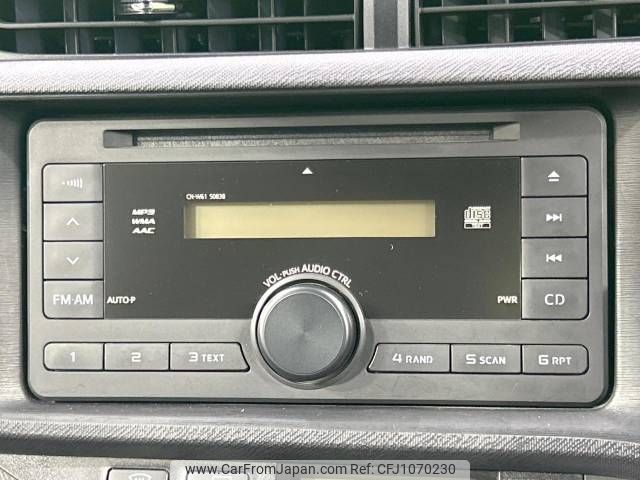 toyota aqua 2012 -TOYOTA--AQUA DAA-NHP10--NHP10-6053124---TOYOTA--AQUA DAA-NHP10--NHP10-6053124- image 2