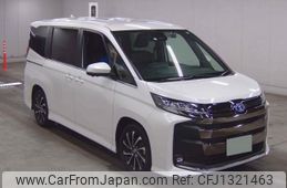 toyota noah 2023 quick_quick_6AA-ZWR90W_ZWR90-0070132