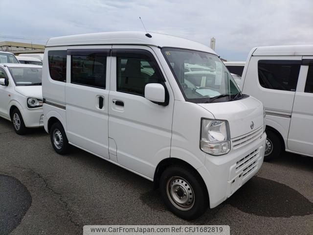 nissan nv100-clipper 2017 CFJ1682819 image 2