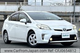 toyota prius 2013 -TOYOTA--Prius DAA-ZVW30--ZVW30-5674268---TOYOTA--Prius DAA-ZVW30--ZVW30-5674268-