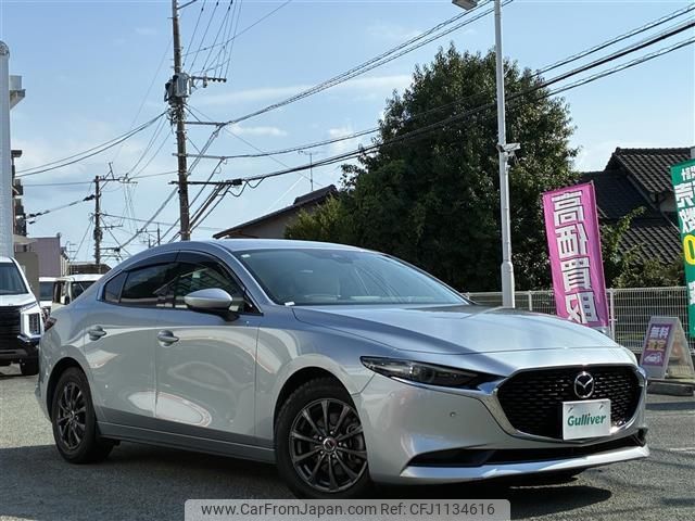 mazda mazda3 2019 CFJ1134616 image 1