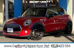 mini mini-others 2018 quick_quick_DBA-XR15M_WMWXR32080TL99447