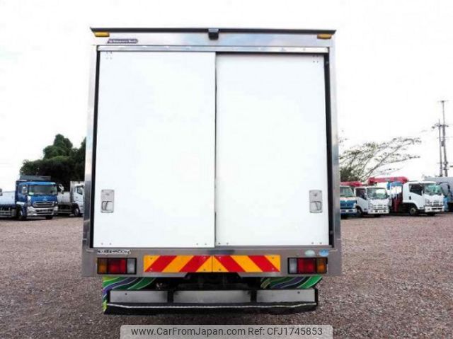 isuzu elf-truck 2013 CFJ1745853 image 2
