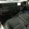 toyota hiace-van 2017 HT13770068 USS Osaka image 3