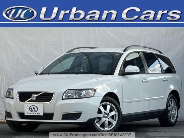 volvo v50 2010 quick_quick_CBA-MB4204S_YV1MW434BA2533911 image 1