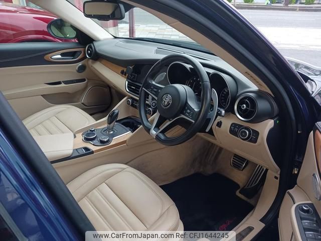 alfa-romeo giulia 2018 CFJ1644245 image 2