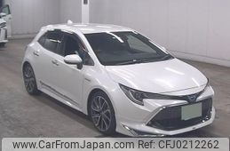 toyota corolla-sport 2018 quick_quick_6AA-ZWE211H_ZWE211-1008628