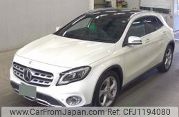 mercedes-benz gla-class 2017 quick_quick_DBA-156947_WDC1569472J368279