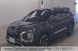 mitsubishi outlander-phev 2024 CFJ1882311