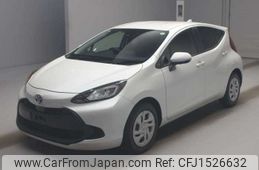 toyota aqua 2021 CFJ1526632